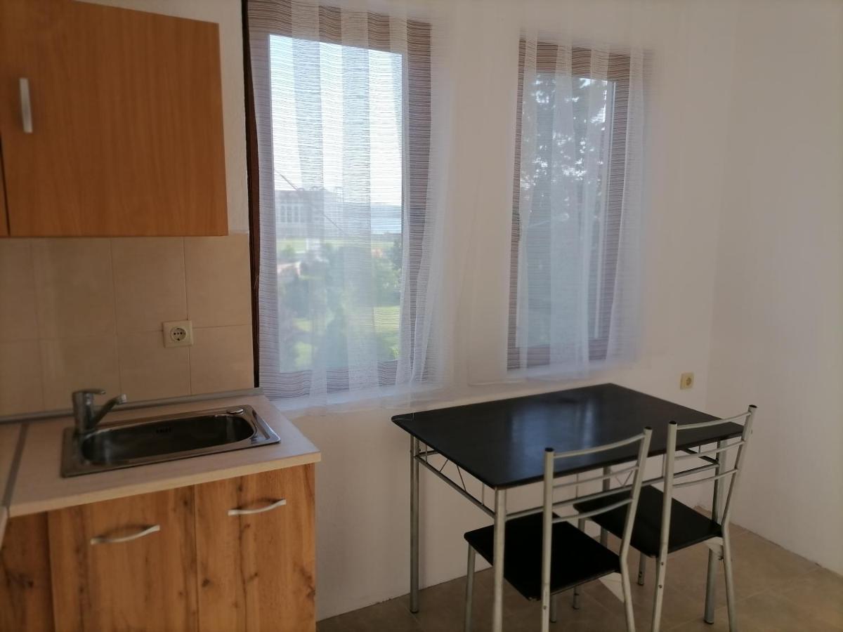 Ivet Guest House ออบซอร์ ภายนอก รูปภาพ
